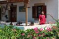 cafe-vagia-i-apolyti-stasi-gia-kafe-stin-patmo