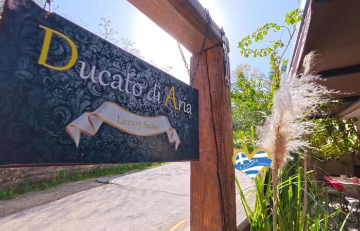 diamoni-nafplio-ducato-di-aria-me-thea-tin-istoria