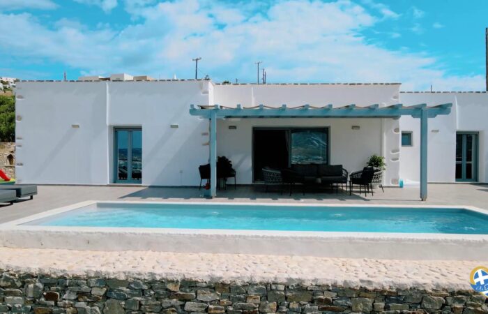 enoikiazomena-domatia-diamerismata-paros-villa-jessy
