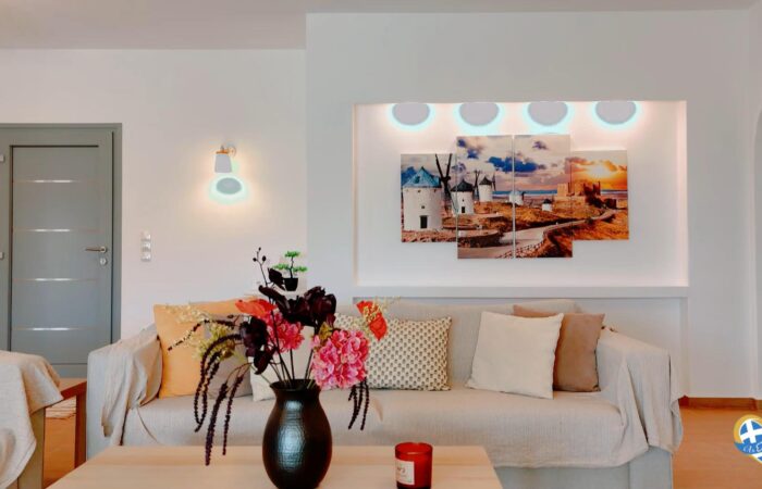 enoikiazomena-domatia-diamerismata-paros-villa-jessy