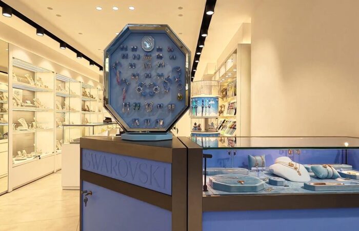 kosmimatopoleio-chalkida-dazz-chalkida-pandora-swarovski