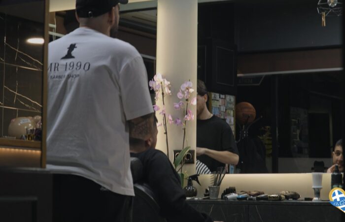 koureio-kalamata-mr-1990-barbershop-barber-