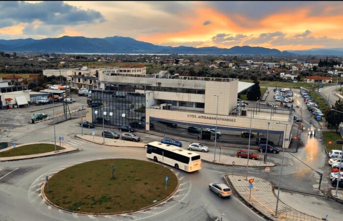 ktel-aitoloakarnanias-o-kentrikos-sygkoinoniakos-komvos-tis-dytikis-elladas