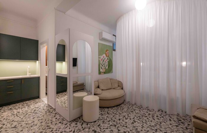 premium-accommodation-at-a-one-suites-in-central-kalamata
