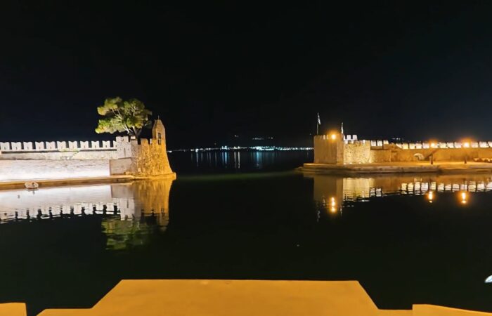 smart-bar-nafpaktos-o-exypnos-proorismos-gia-kafe-poto-kai-diaskedasi