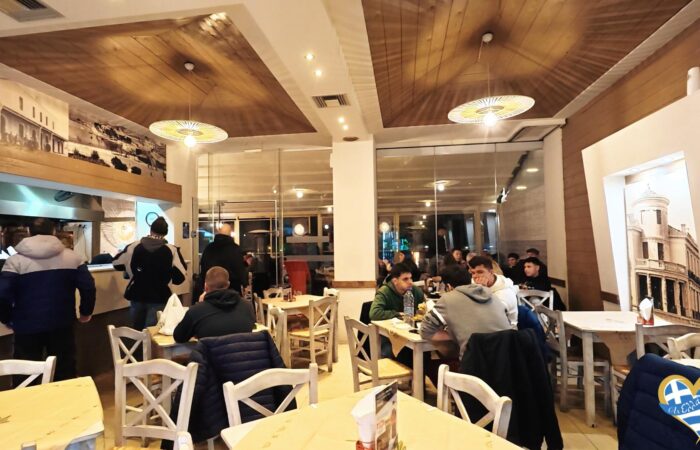 souvlatzidiko-chalkida-gyros-grill-i-afthentiki-ebeiria-tou-psitopoleiou